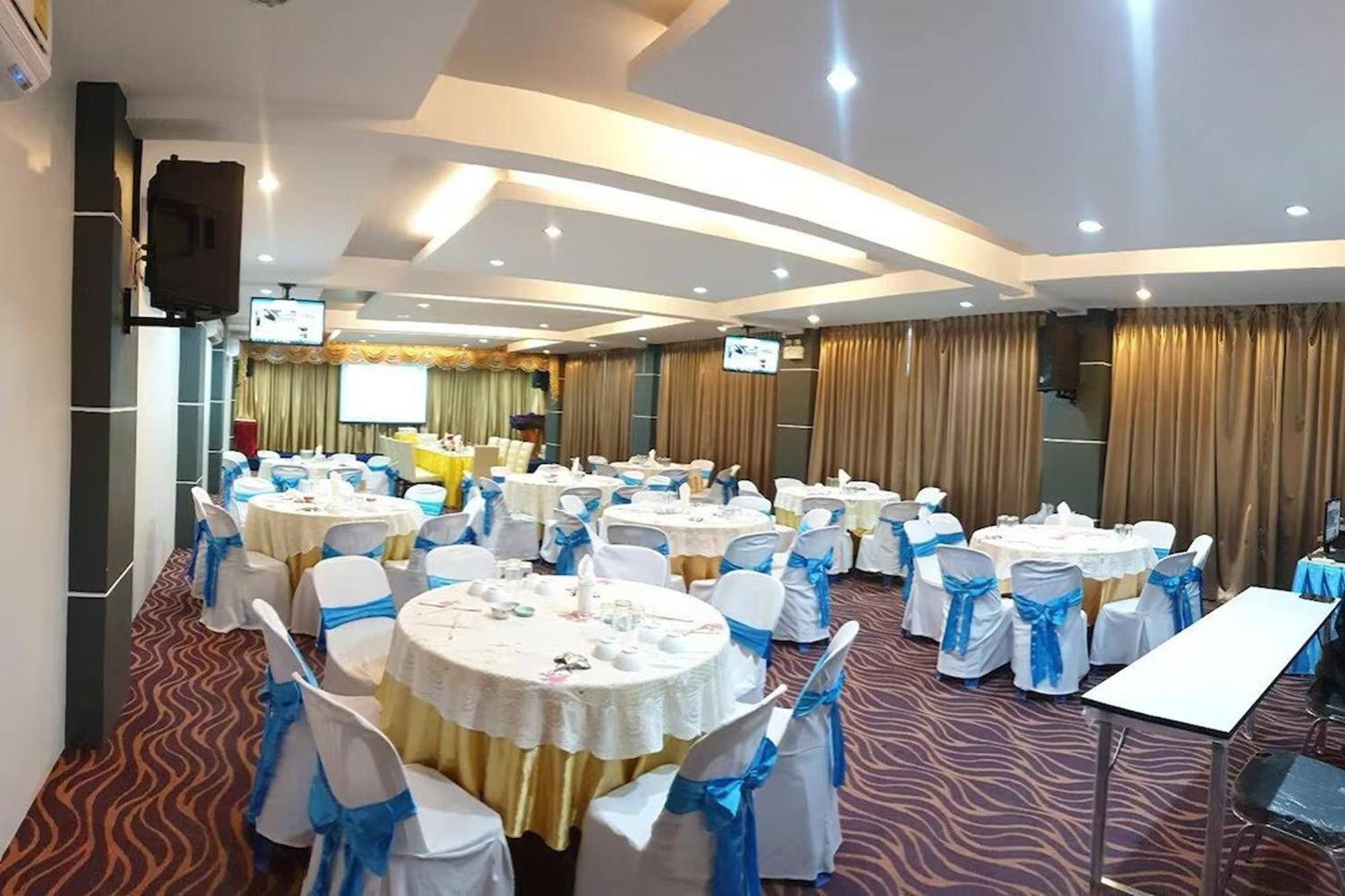 La Viva Hotel Μπούρι Ραμ Εξωτερικό φωτογραφία